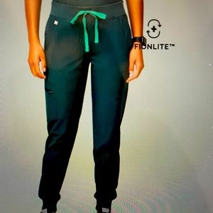 FIGS Scrub Set- Caribbean Blue FIONLITE